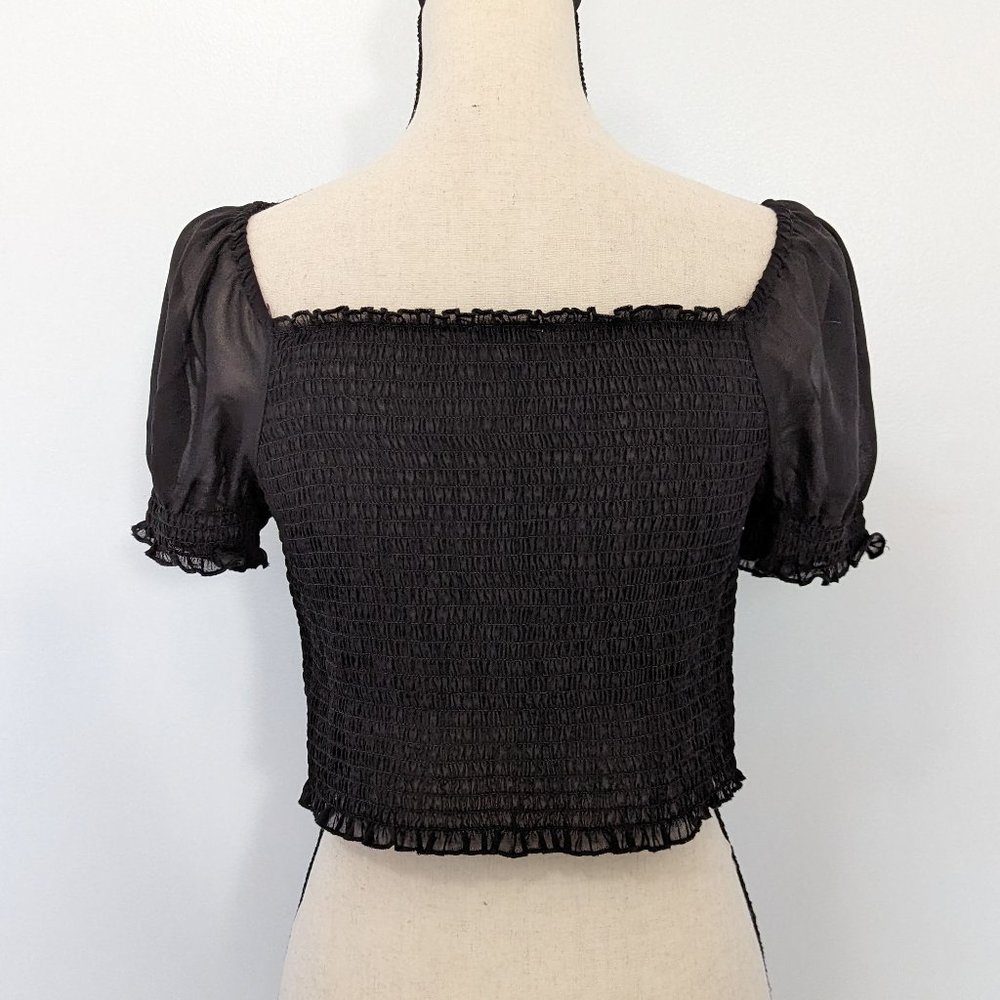 Black Cropped Ruched Cap Sleeve Top - Picture 6 of 10